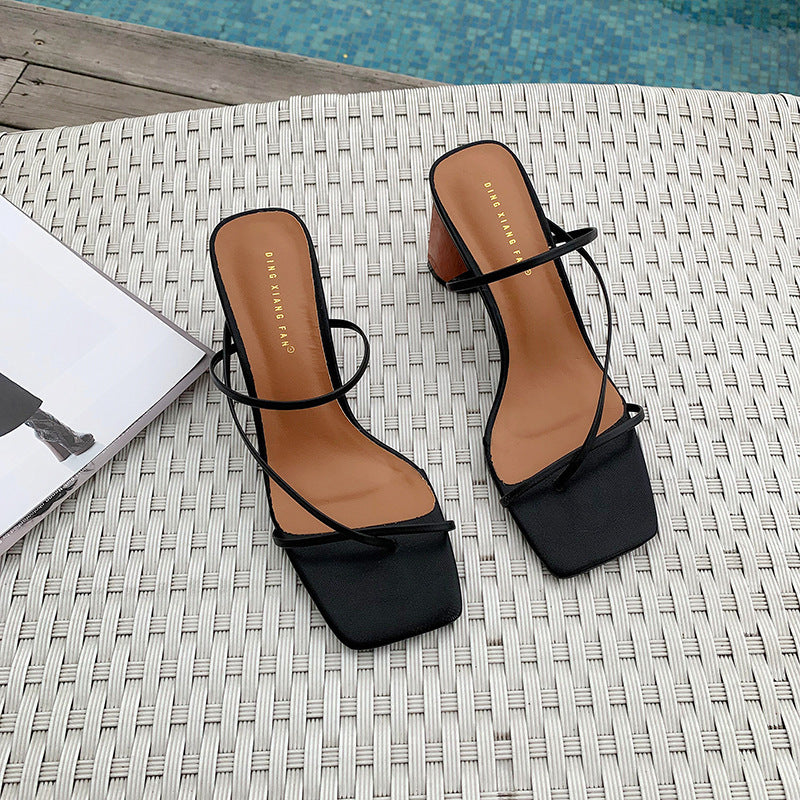 Square toe thin strap chunky heel sandals