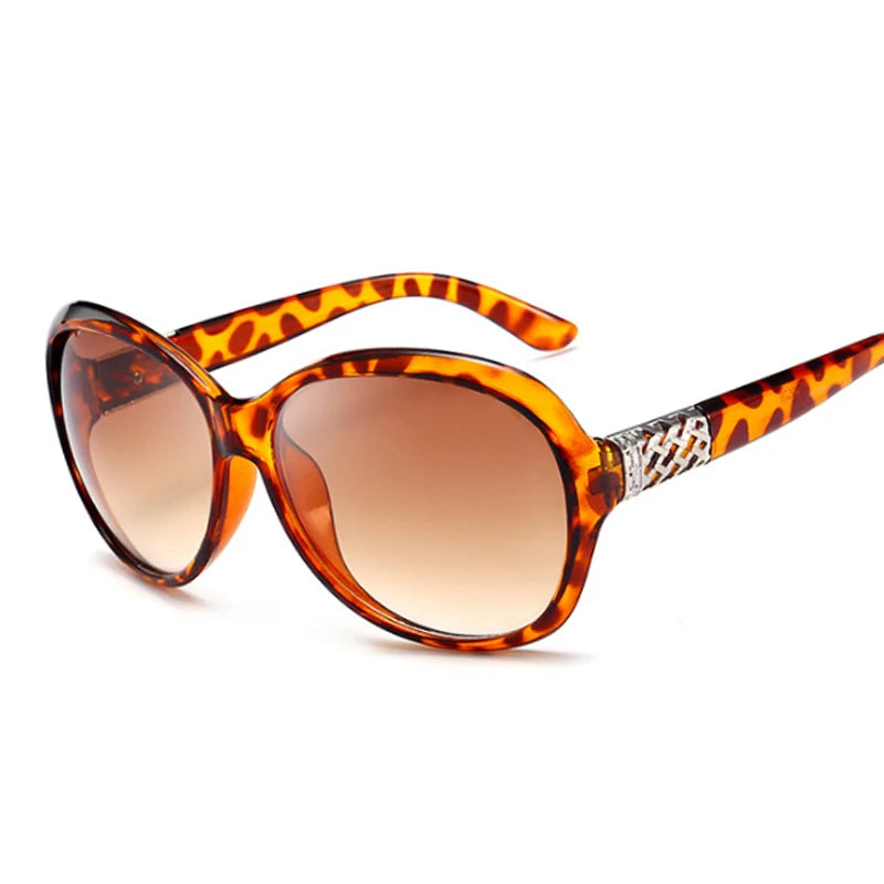 Vintage Round Sunglasses Woman Retro Brand Designer Classic Sun Glasses Fashion Big Frame Gradient Ladies Oculos De Sol