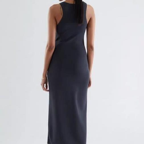 Niche Design Temperament Socialite Slim Fit Sleeveless Knitted Dress