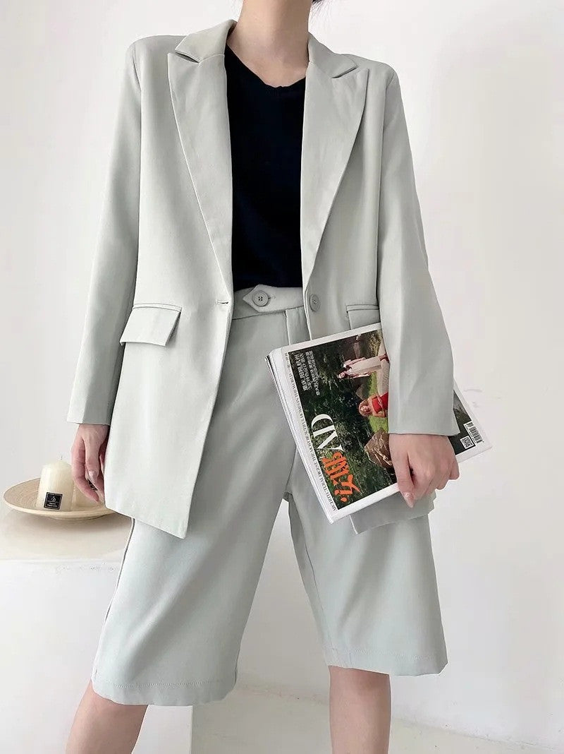 One Button Mid-length Suit Jacket and Suit Pants