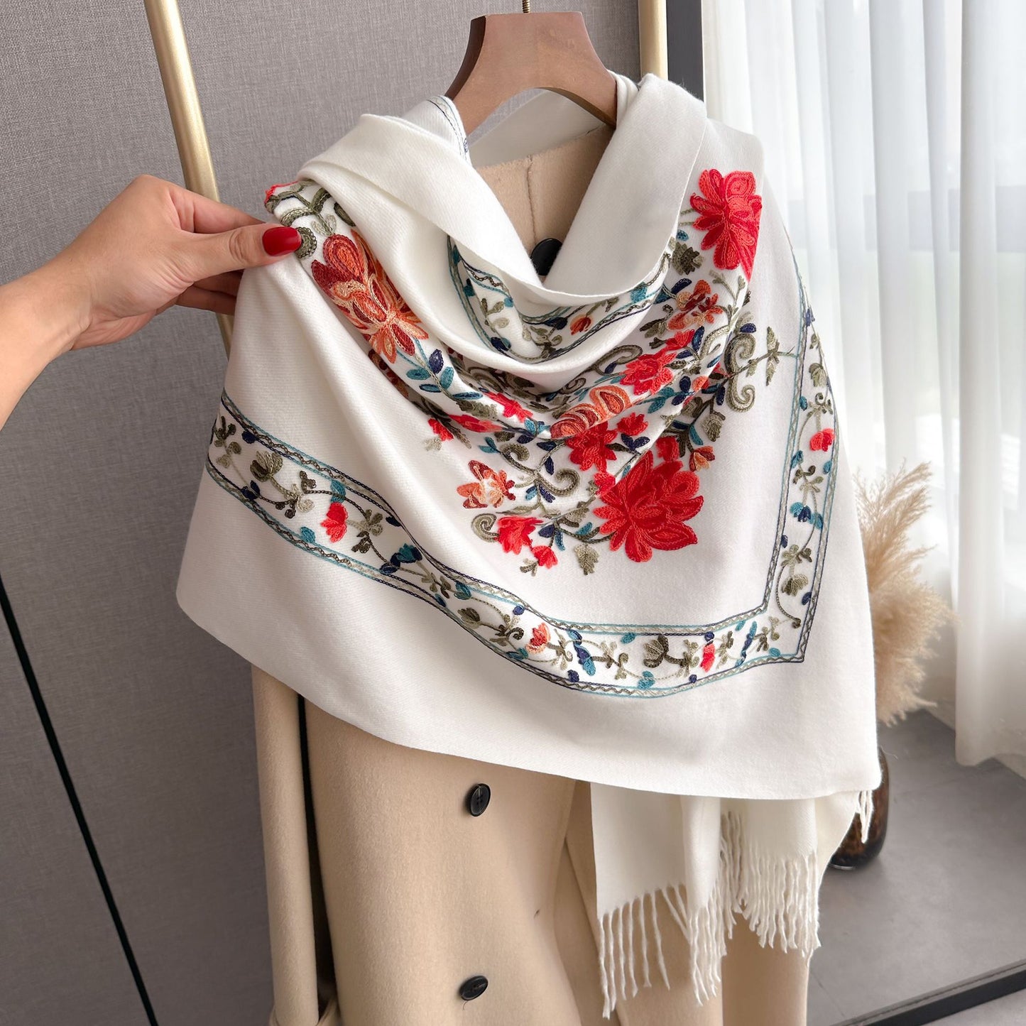Red Gold Silk Embroidered Scarf For Women Winter All-matching Wool Extra Thick